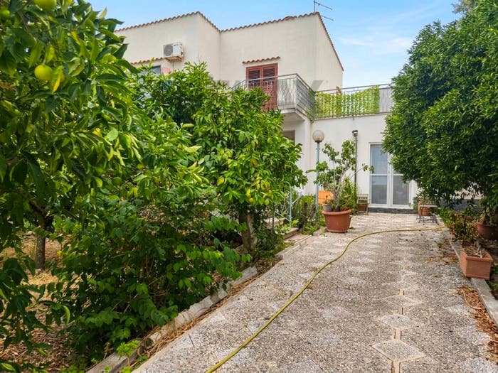 Appartamento bilocale in vendita in Via Vincenzo Badalucco, Valderice
