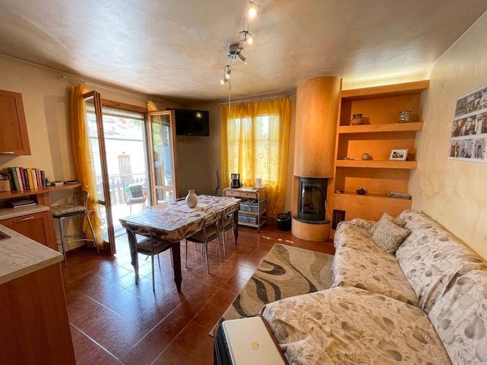 Appartamento trilocale in vendita in Castelnovo Ne' Monti