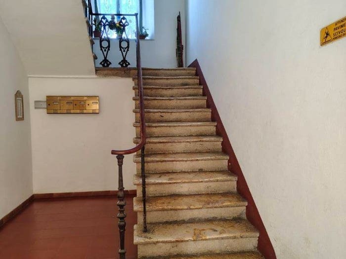 Appartamento trilocale in vendita in Via Santa Chiara, Centro, Pitigliano