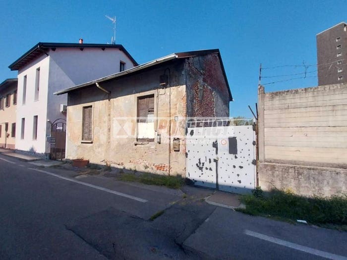 Casa bilocale in vendita in Via Porretta, Quarto Oggiaro, Milano