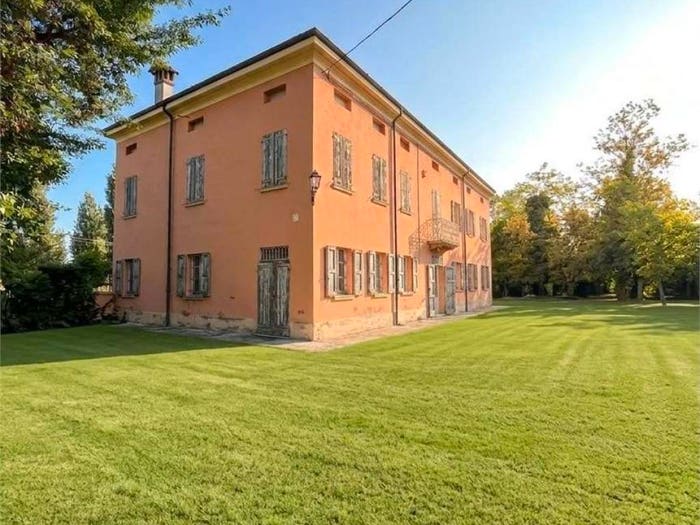 Casa con 6 locali in vendita in via emilia ovest, Cittanova Marzaglia, Modena
