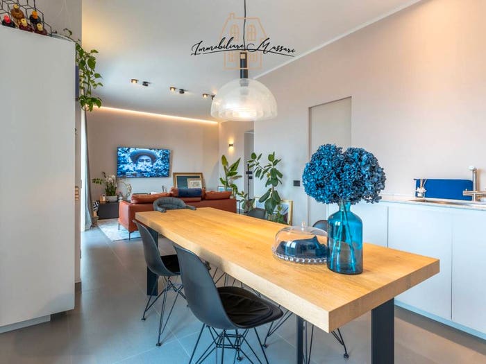Appartamento con 5 locali in vendita in Via Giacomo Matteotti, Stazione Fornola, Vezzano Ligure