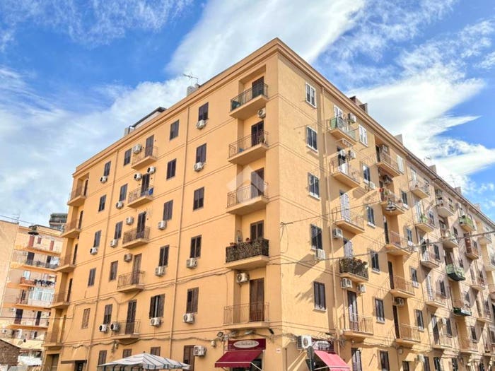 Appartamento trilocale in vendita in Via Bergamo, Oreto Perez, Palermo