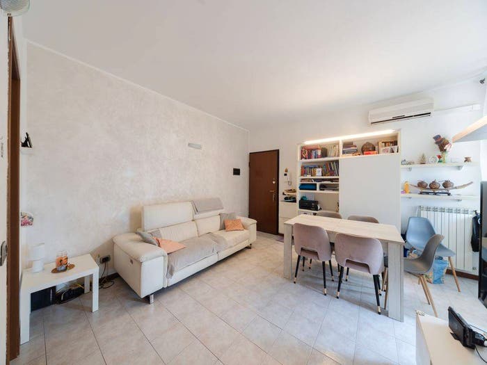Appartamento trilocale in vendita in Via sondrio, Taccona, Muggiò