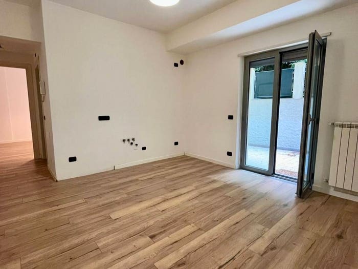 Appartamento bilocale in vendita in Via al Torrente Molinassi, Sestri Ponente, Genova