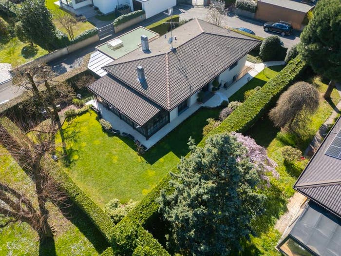 Casa quadrilocale in vendita in Via Don Giovanni Minzoni, Centro, Arese