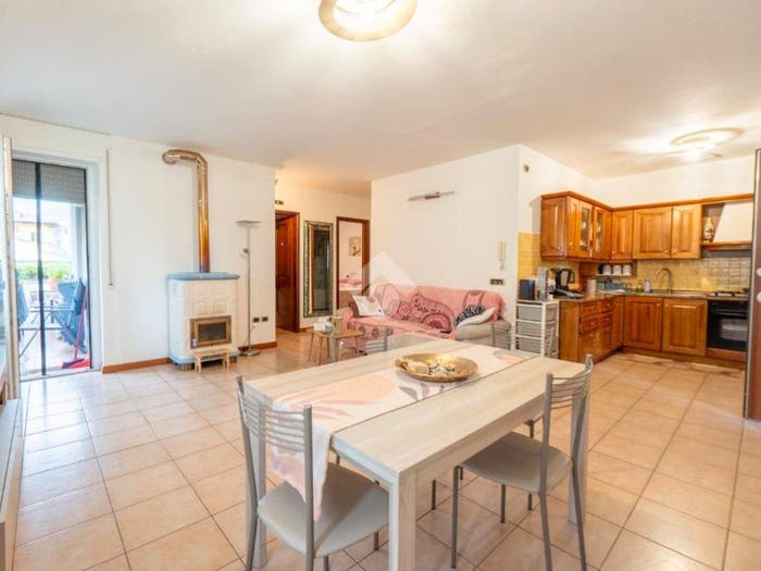 Appartamento trilocale in vendita in Via Achille Leoni, San Giorgio, Arco