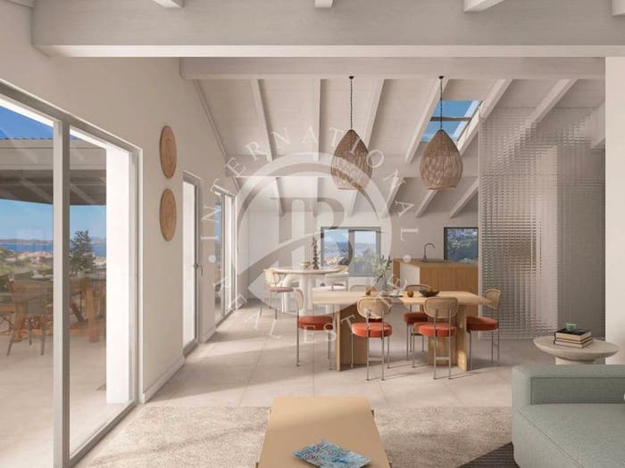 Appartamento quadrilocale in vendita in La Maddalena