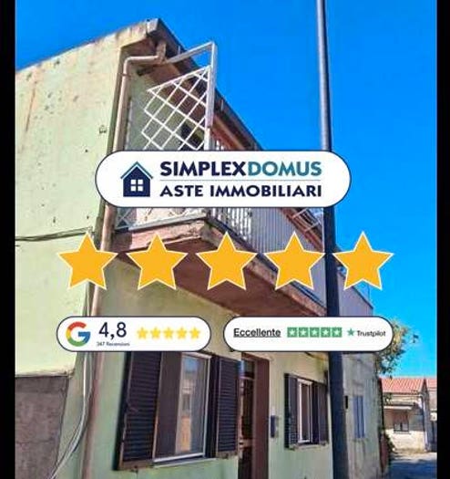 Appartamento con 5 locali in vendita in Via Ottorino Bressan, Cortoghiana, Carbonia
