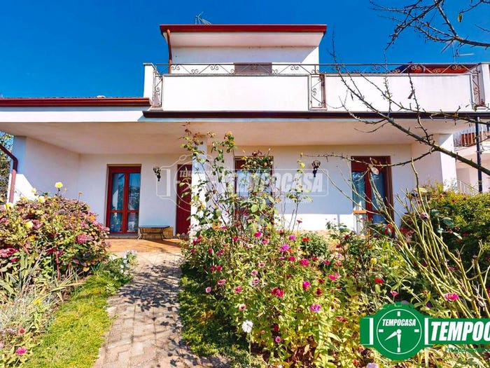 Casa con 5 locali in vendita in Via delle Mondariso, Centro, Frascarolo
