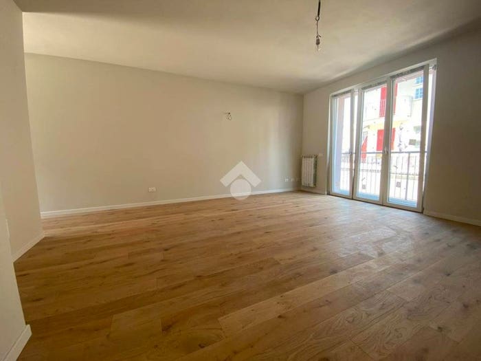 Appartamento quadrilocale in vendita in via roggia arrivabene, San Paolo
