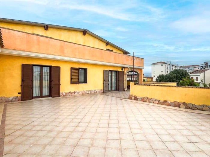 Appartamento quadrilocale in vendita in via Pais, Quartu, Quartu Sant'Elena