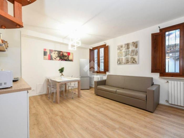 Appartamento bilocale in vendita in Centro Storico, Desenzano del Garda