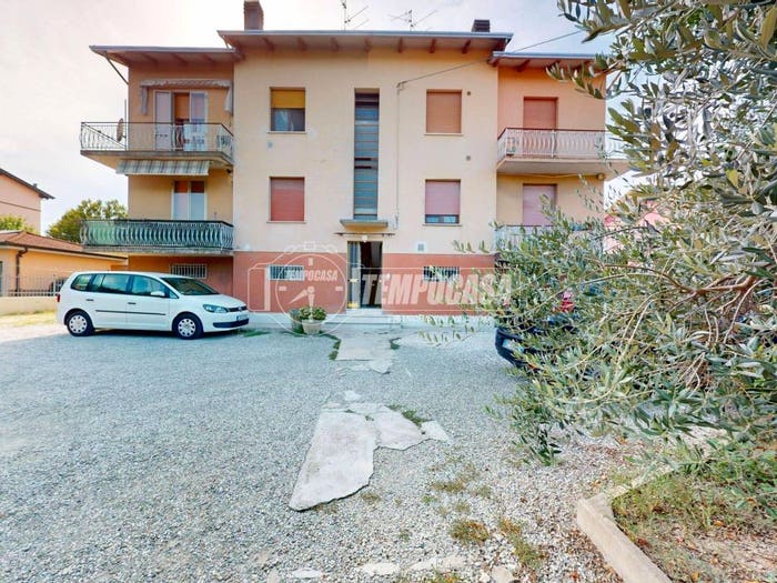 Appartamento trilocale in vendita in Via Griminella, Centro, Rio Saliceto