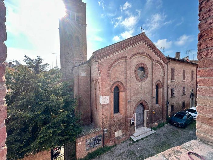 Appartamento con 6 locali in vendita in Via Cammello, Centro Storico, Ferrara