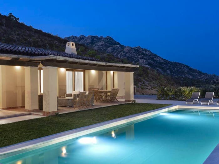 Casa con 5 locali in vendita in Cugnana, Olbia
