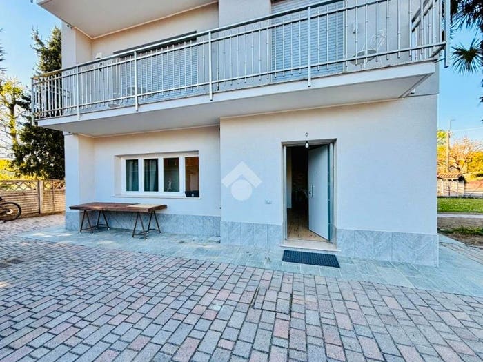 Appartamento bilocale in vendita in Via Puccini, Centro, Fino Mornasco
