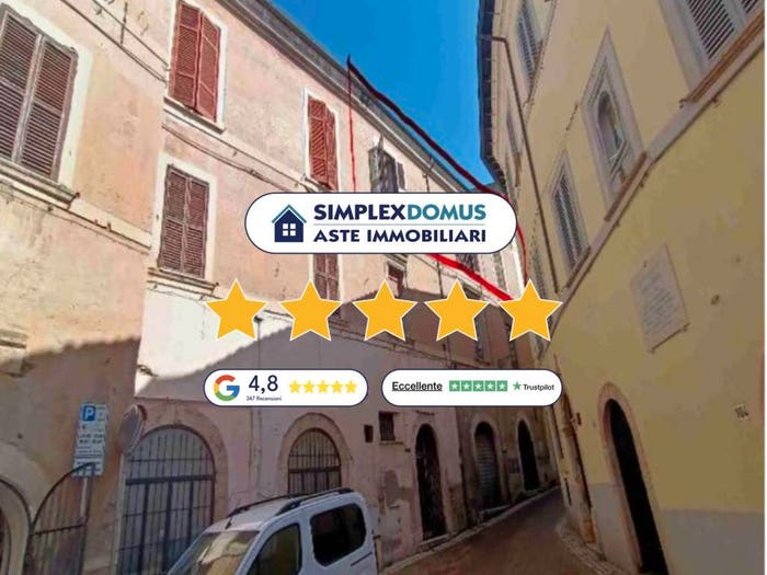 Appartamento con 6 locali in vendita in Via Regina Margherita, Centro, Ferentino