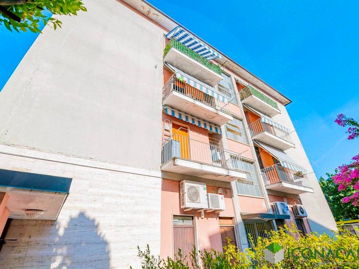 Appartamento trilocale in vendita in Via Alessandro Manzoni, Centro, Opera