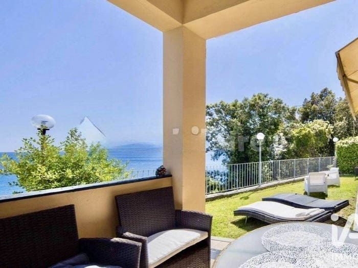 Appartamento quadrilocale in vendita in Via Della Costa, Centro, Arenzano