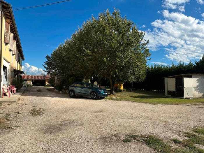 Casa con 6 locali in vendita in Massa Lombarda