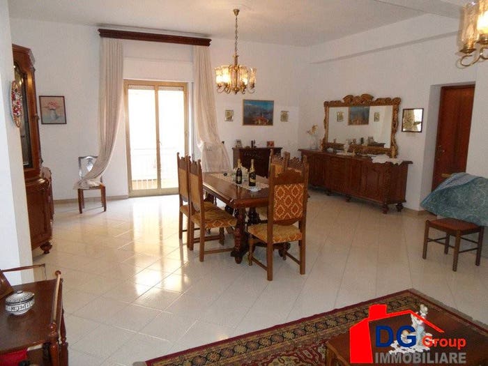 Appartamento con 5 locali in vendita in Centro, Alcamo