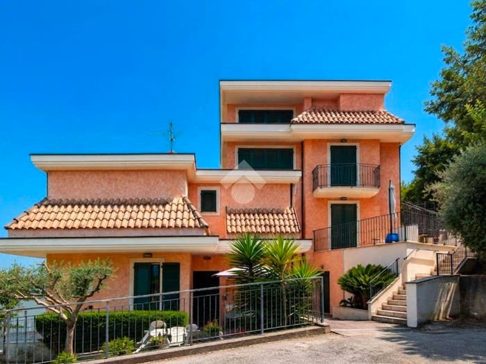 Appartamento trilocale in vendita in Via toscana, Cupra Marittima