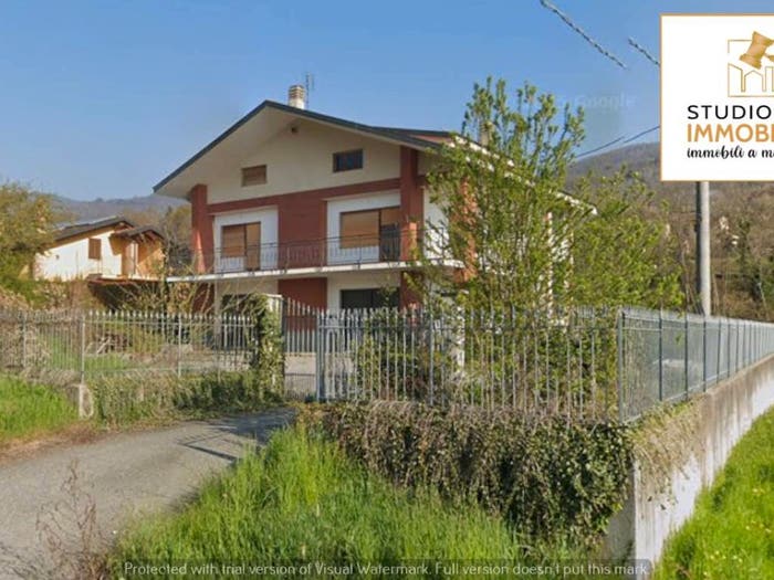 Appartamento con 5 locali in vendita in Via Selvaggio, Giaveno