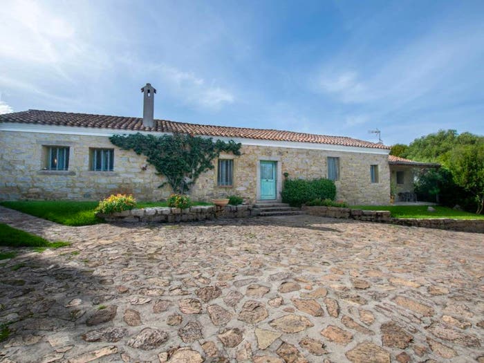 Casa con 5 locali in vendita in SP, Santa Teresina, Arzachena