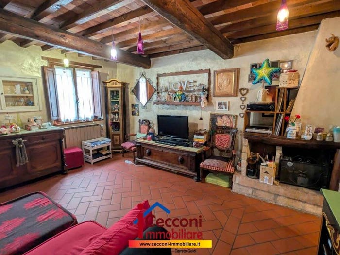 Casa con 6 locali in vendita in Centro, Cerreto Guidi