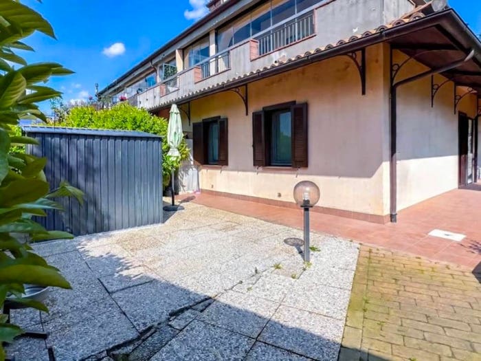 Appartamento trilocale in vendita in Via delle Agavi, Centro, Formia