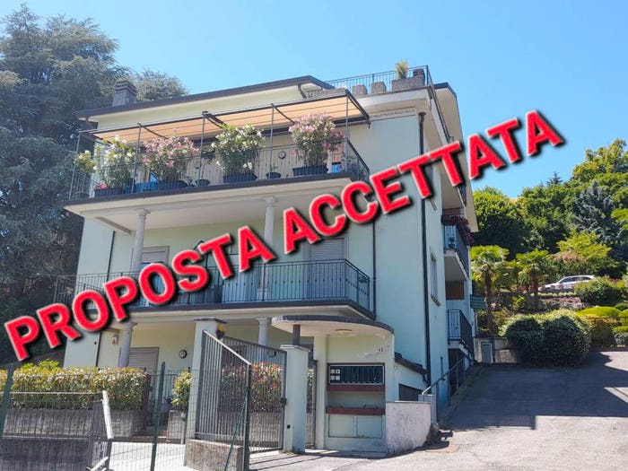 Appartamento trilocale in vendita in Via Cipressetta, Centro, Inverigo
