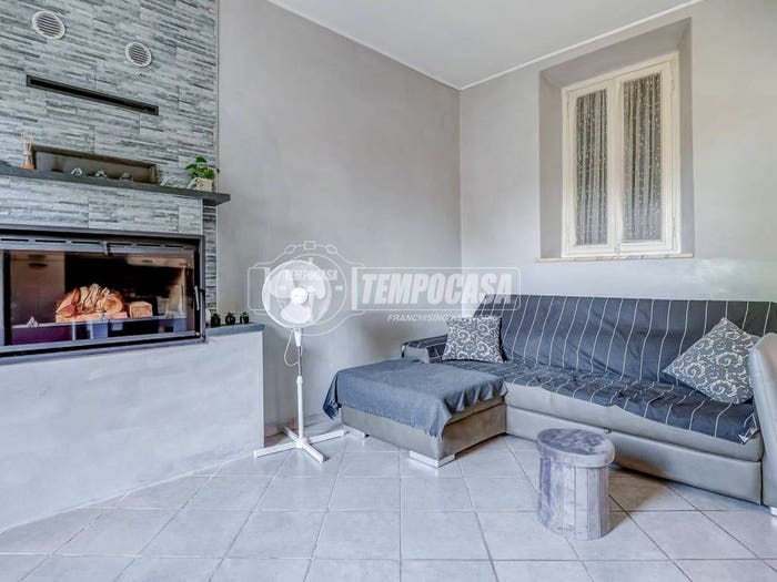 Casa trilocale in vendita in Via Sant'Anna, Sant'Anna, Sesto Calende