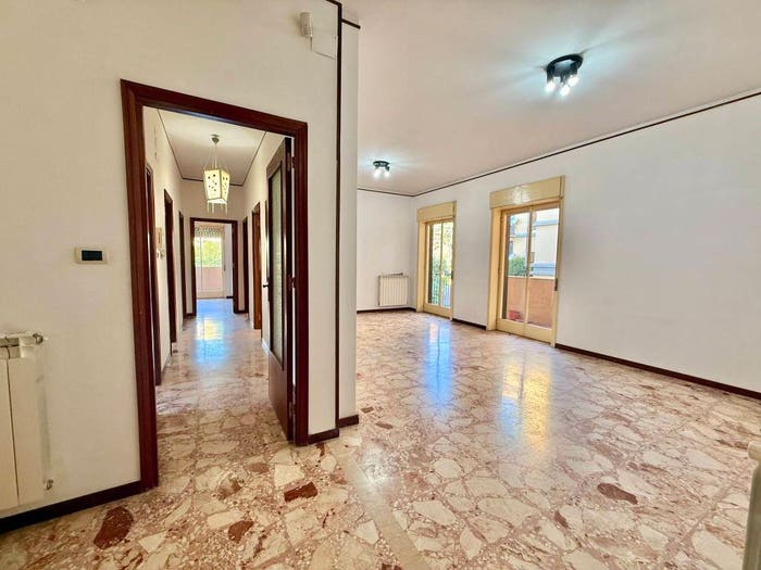 Appartamento con 5 locali in affitto in Via Sgroppillo, Cerza, San Gregorio di Catania