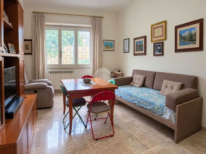 Appartamento trilocale in vendita in Via della Magliana, Magliana, Roma