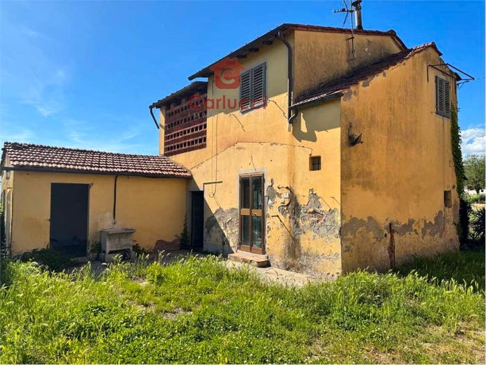 Appartamento quadrilocale in vendita in Margine Coperta Traversagna, Massa e Cozzile