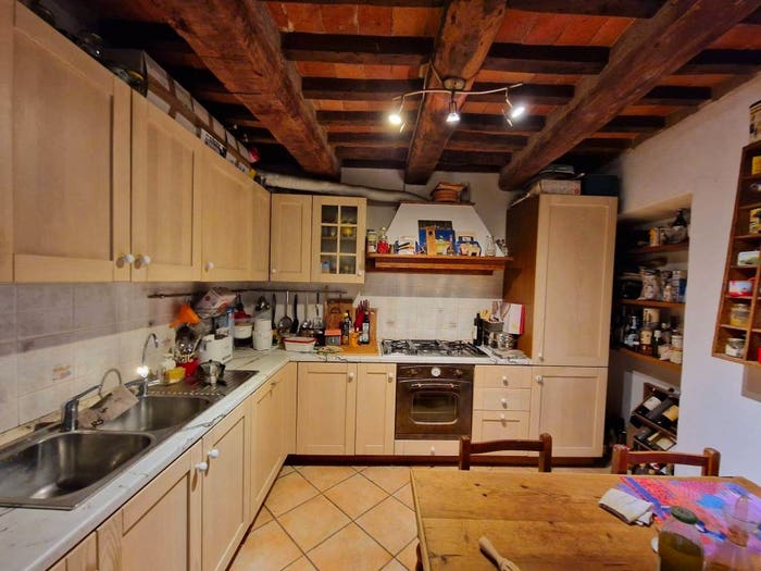 Casa con 5 locali in vendita in Piteccio, Pistoia