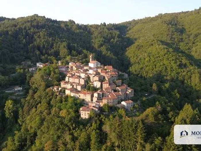 Appartamento trilocale in vendita in Via Del Pero, San Marcello Piteglio