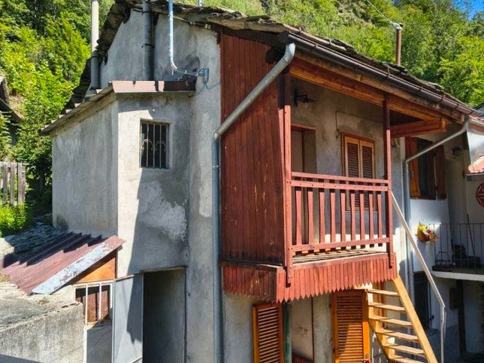 Casa con 5 locali in vendita in Centro, Usseglio