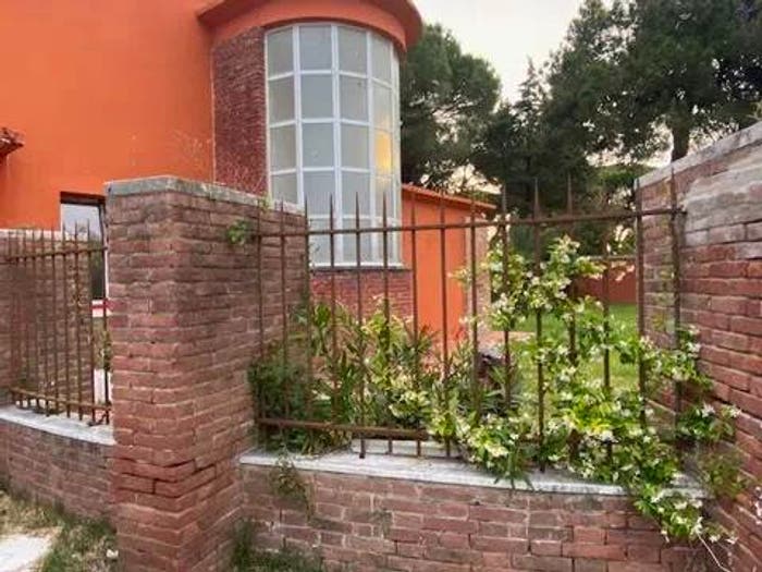 Casa con 5 locali in vendita in Viale Del Tirreno, Calambrone, Pisa