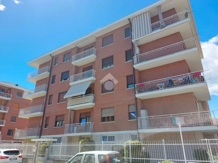 Appartamento quadrilocale in vendita in Via delle ginestre, Centro, Ciriè