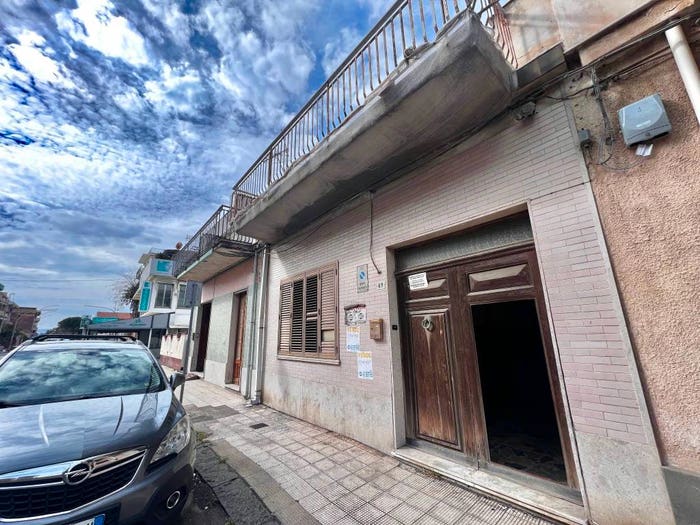 Casa con 6 locali in vendita in Centro, Mascali