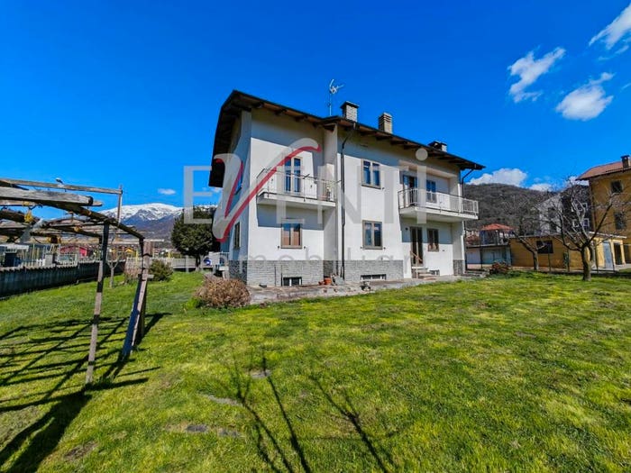 Casa con 6 locali in vendita in Via Fiume, Pinasca Dubbione, Pinasca