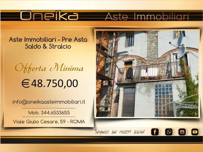 Casa trilocale in vendita in Strada Armino, Cocquio, CocquioTrevisago