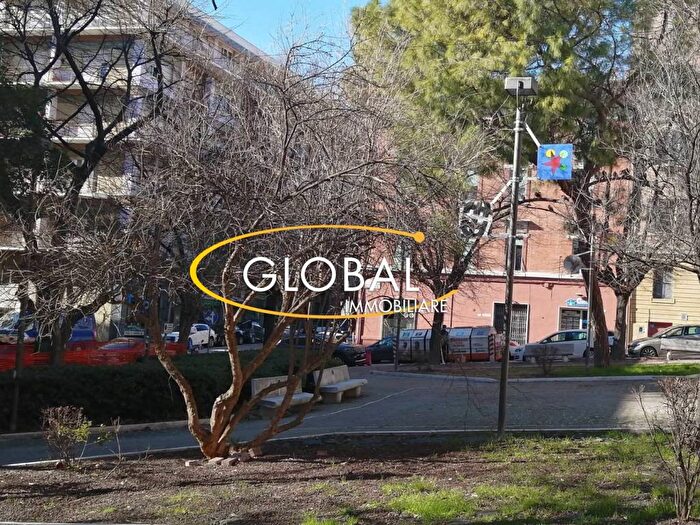 Appartamento con 5 locali in vendita in Adriatico, Ancona