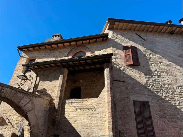 Appartamento quadrilocale in vendita in Piazza Garibaldi, Centro, Bevagna