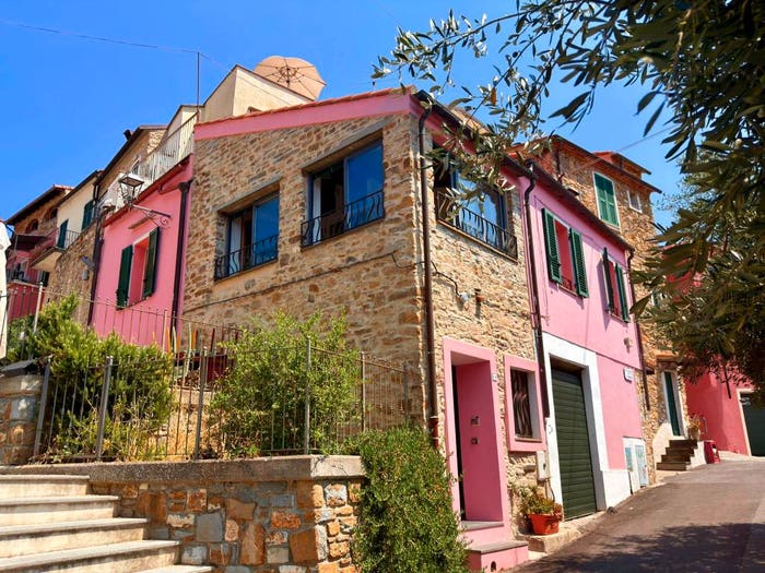 Appartamento quadrilocale in vendita in Via Caboto, Centro, Cipressa