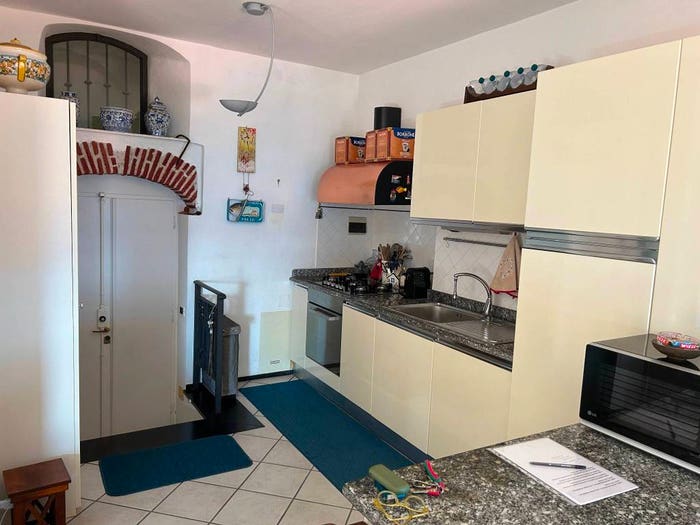 Appartamento quadrilocale in vendita in Salita al Castello, Cervo
