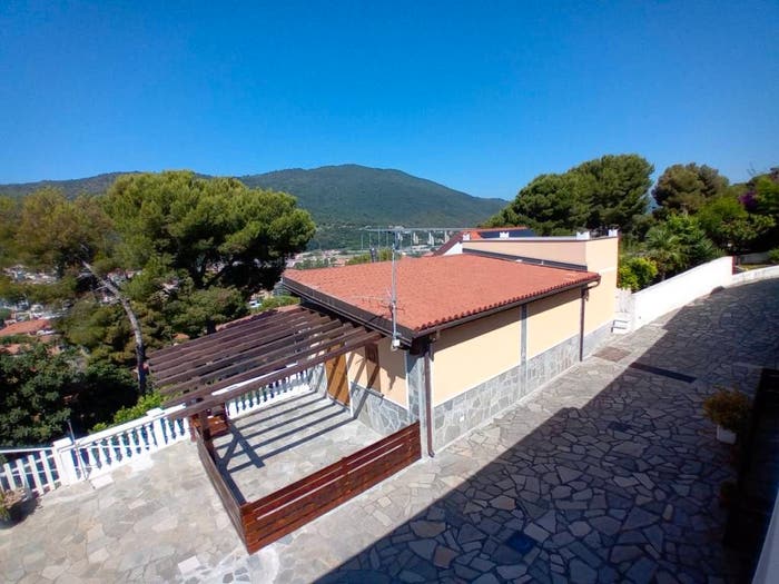 Casa trilocale in vendita in Marina Di Andora, Andora