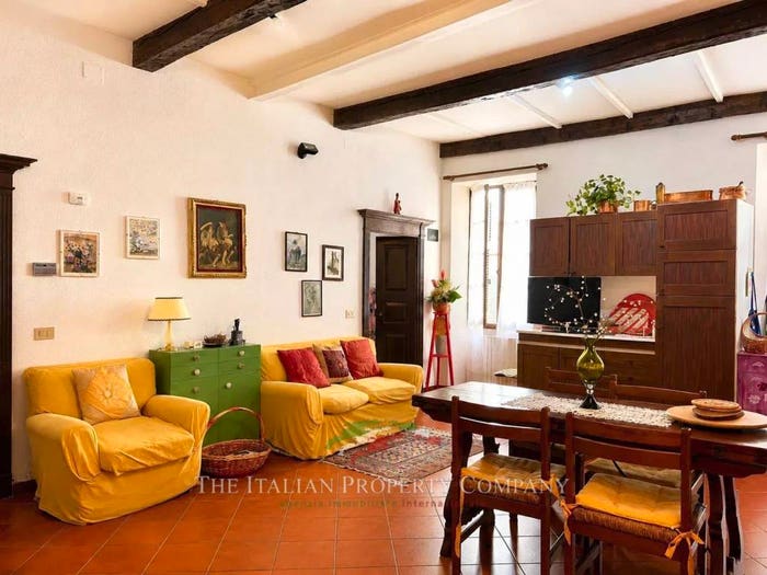 Appartamento trilocale in vendita in Piazza XX Settembre, Castel Vittorio